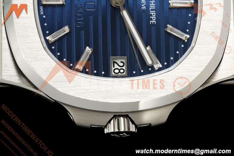 Patek Philippe - Nautilus Automatic 40mm 5711/1P SS/SS Blue Dial BBF DPB330