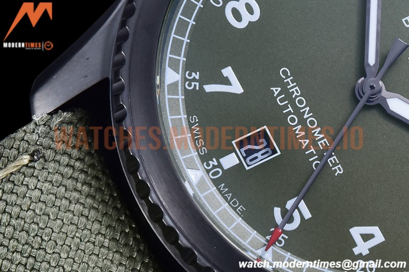Breitling - Navitimer Aviator 8 DLC/NY Green/Num TF A2824