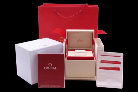 Omega - Leather Box Set 1:1 Quality with Full Set of Booklets and Warranty Cards