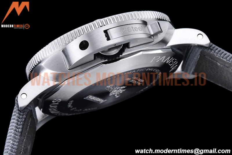 Panerai - Submersible QuarantaQuattro 44mm SS/NY Anth VSF P900