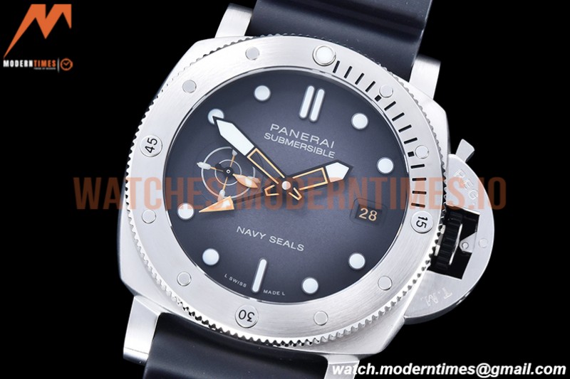 Panerai - Pam1323 Submersible GMT Navy Seal SS/RU Gry VSF P9011