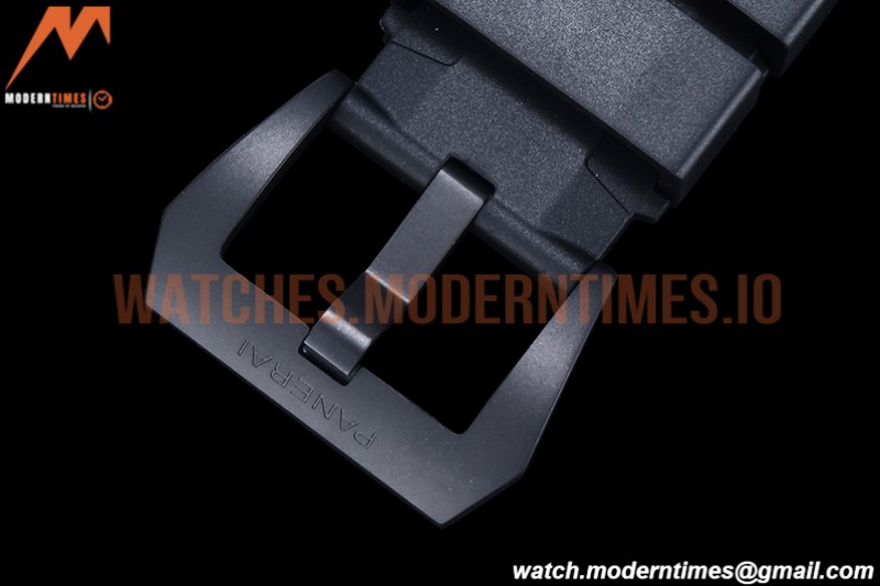 Panerai - Pam1324 Submersible GMT Carbotech CA/RU Car VSF P9011