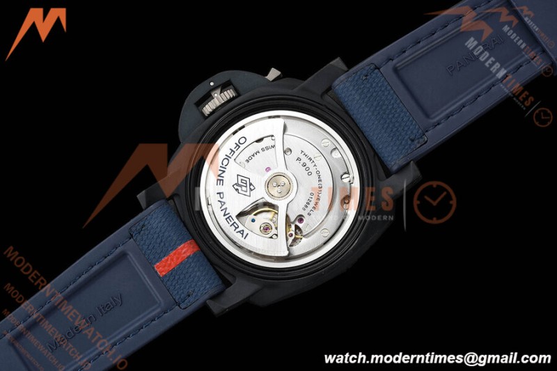 Panerai - PAM1543 Submersible QuarantaQuattro Luna Rossa 44mm CER/RU White VSF P900