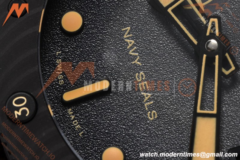 Panerai - PAM1513 Submersible QuarantaQuattro GMT Navy SEALs 44mm CAB/RU G-Black VSF P900