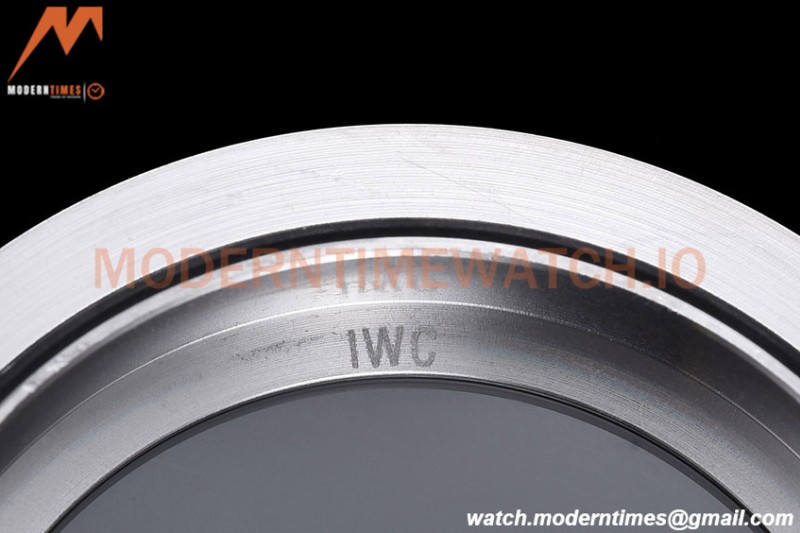 IWC - Portuguese Chronograph 41mm IW371615 SS/SS Green/Num ZF A69355