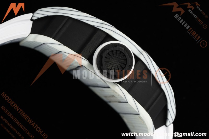Richard Mille - RM35-01 Rafael Nadal Wht/Wht/Wht FC/VRU ZF Hand-wind RMUL3