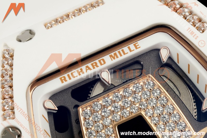 Richard Mille - RM07-01 White Ceramic CER/DIA/RU Black Onyx ZF Asian CRMA2