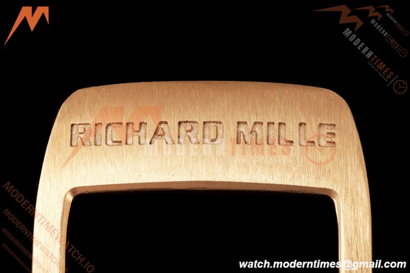 Richard Mille - RM07-01 White Ceramic CER/DIA/RU Red Onyx ZF Asian CRMA2