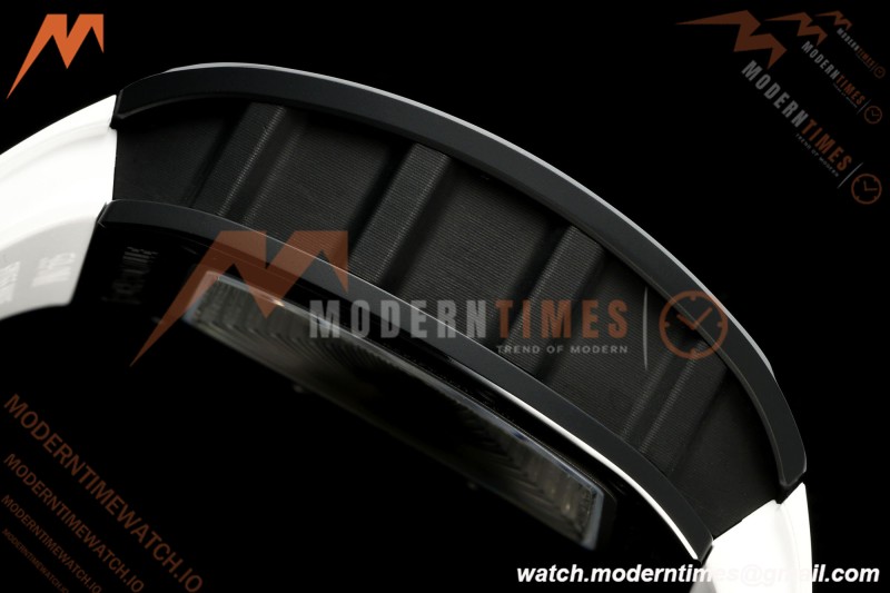 Richard Mille - RM061 Yohan Blake Black Ceramic Blk/Wht Rehaut Skeleton AVF Vaucher RMUL2 Free Sprung