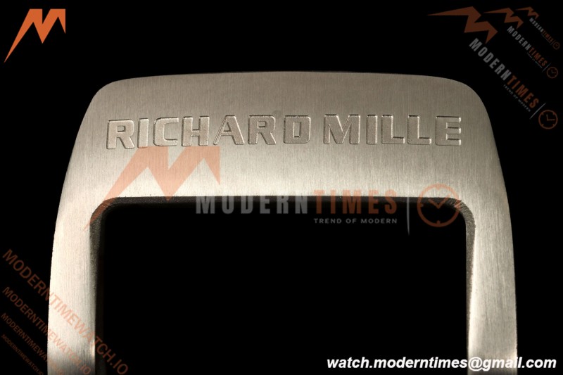 Richard Mille - RM11-03 Annual Calendar Flyback Chrono Red Carbon NTPT/RU Skeleton ABMF RMAC3