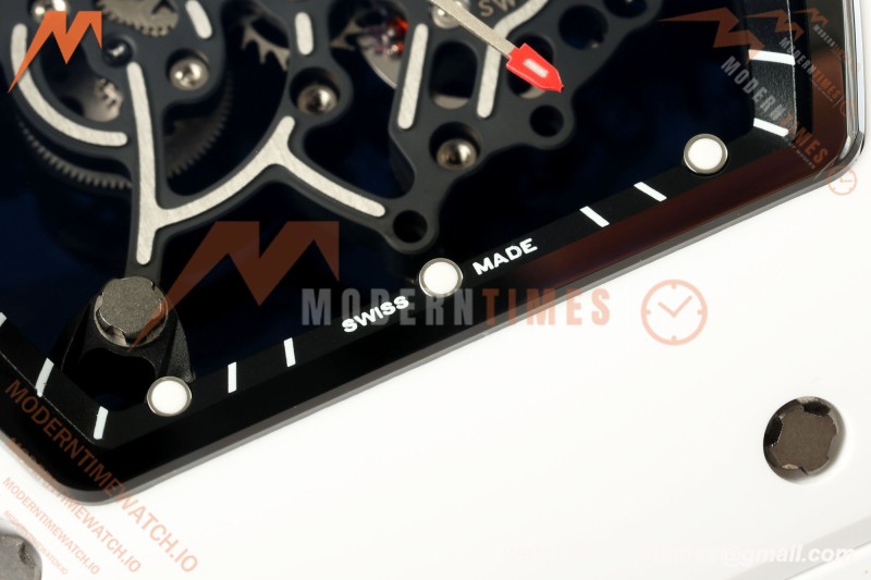 Richard Mille - RM055 Bubba Watson White CER/RU Blk/Blk Rehaut Skeleton Boss RMUL2 Free Sprung
