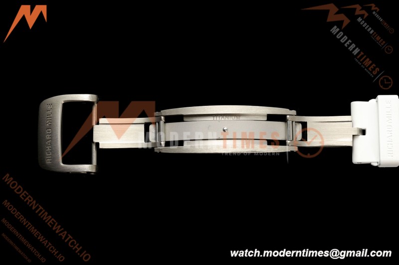 Richard Mille - RM055 Bubba Watson White CER/RU Blk/Blk Rehaut Skeleton Boss RMUL2 Free Sprung