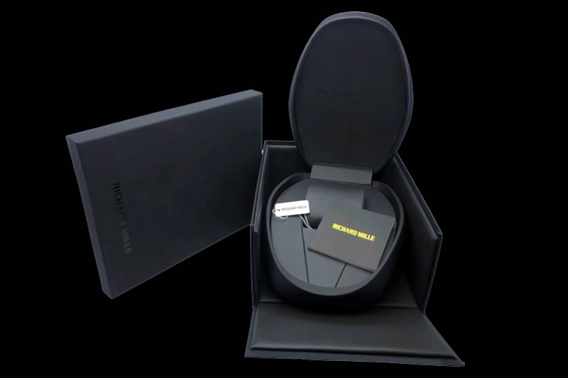 Richard Mille - Black Oval Leather Watch Box Set Top 1:1 Quality with Booklet and Tag
