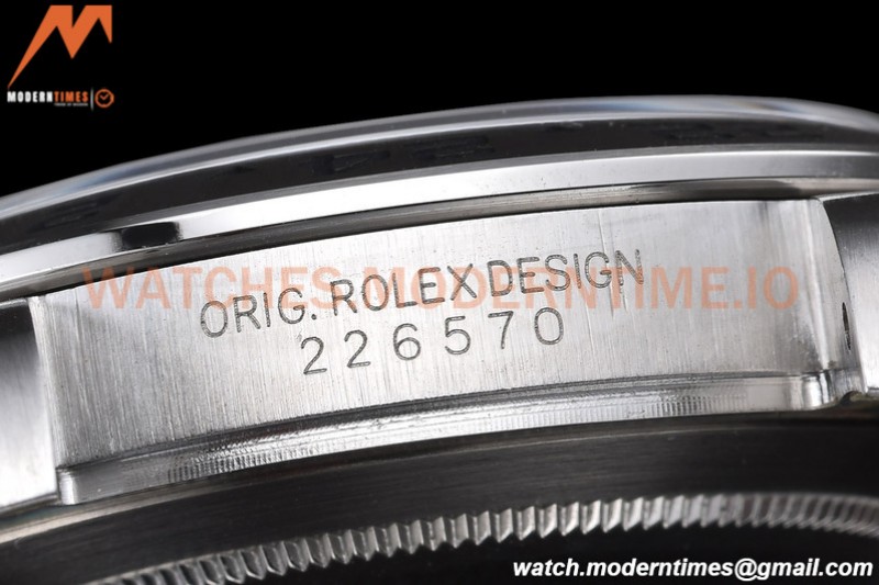 Rolex - Explorer II 226570 SS/SS 904L White CHS C+F VR3285
