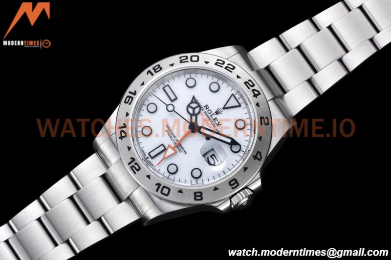Rolex - Explorer II 226570 SS/SS 904L White CHS C+F VR3285