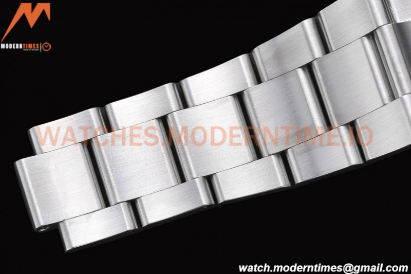 Rolex - Explorer II 226570 SS/SS 904L Black CHS C+F VR3285