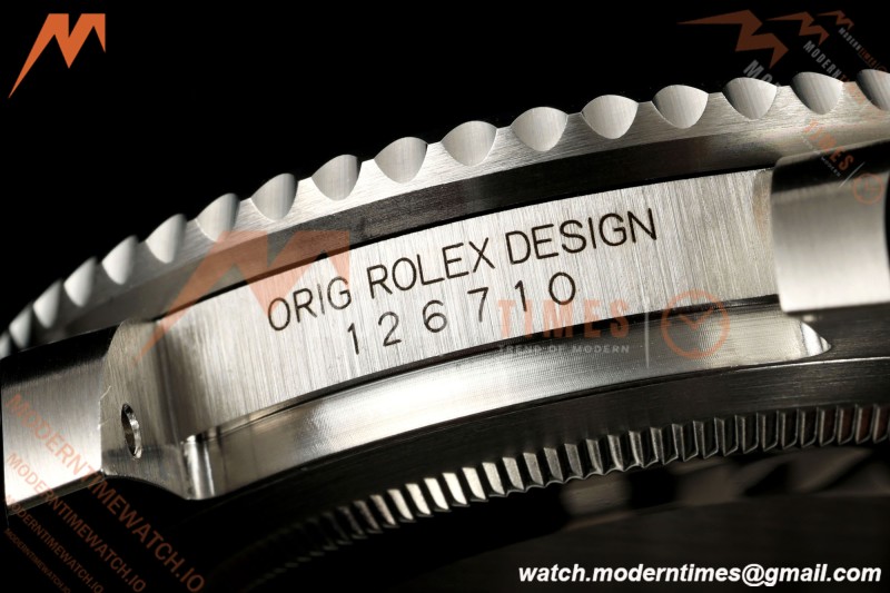 Rolex - GMT II 126710GRNR Bruce Wayne 40mm 904L Jub SS/SS Black Dial QF JH3285 Free Sprung