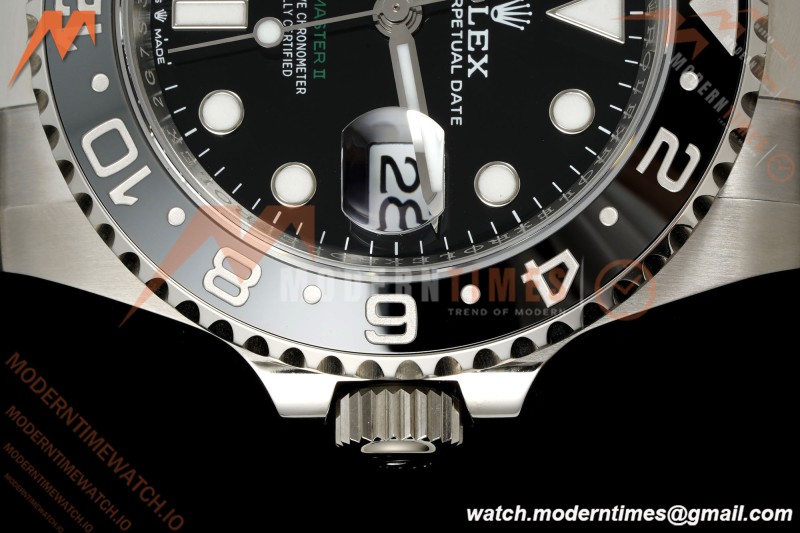 Rolex - GMT II 126710GRNR Bruce Wayne 40mm 904L Oys SS/SS Black Dial RF JH3285