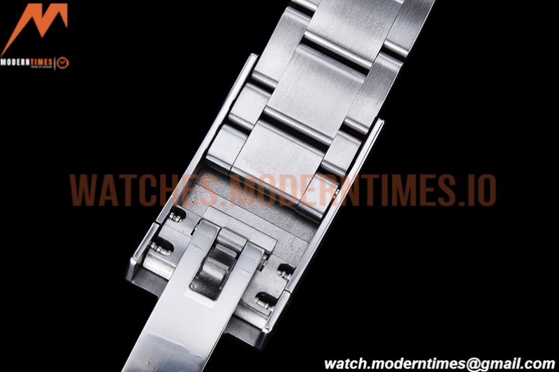 Rolex - Oyster Pert 36mm 904 126000 SS/SS Silv VSF VS3235