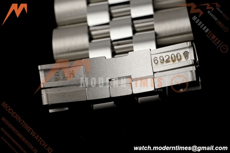 Rolex - GMT II 126710GRNR Bruce Wayne 40mm 904L Jubilee SS/SS Black Clean Plus DD3285 CHS