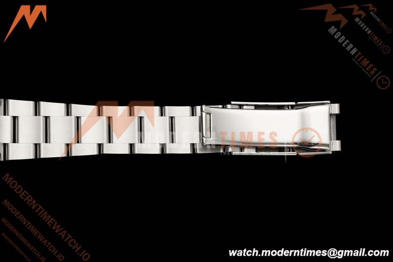 Rolex - GMT II 126710GRNR Bruce Wayne 40mm 904L Oys SS/SS Black Dial RWF JH3285 Free Sprung