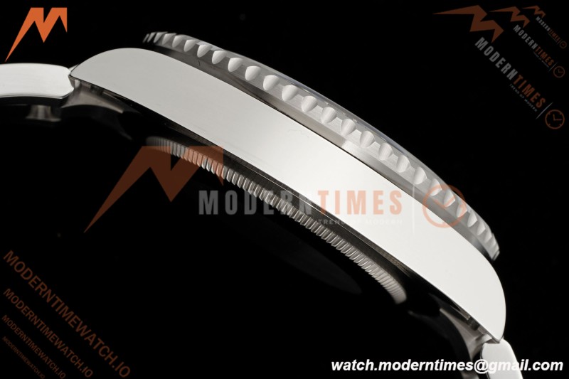 Rolex - GMT II 126710GRNR Bruce Wayne 40mm 904L Oys SS/SS Black Dial RWF JH3285 Free Sprung