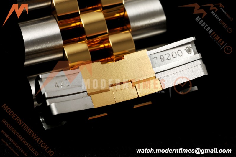 Rolex - GMT II 126713GRNR Bumblebee Jub 40mm 904L YG/SS Black SEEK DD3285 CHS