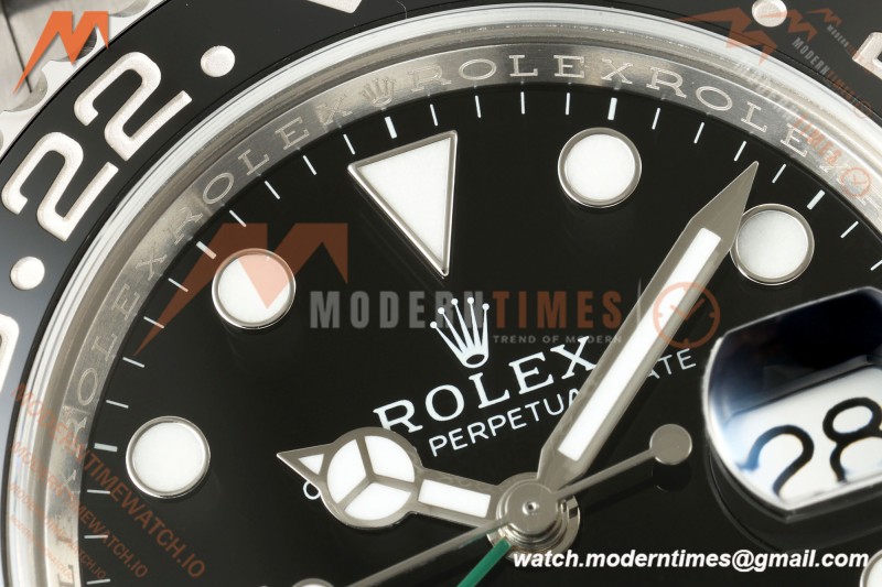 Rolex - GMT II 126710GRNR Bruce Wayne 40mm 904L Oys SS/SS Black Dial SEEK DD3285