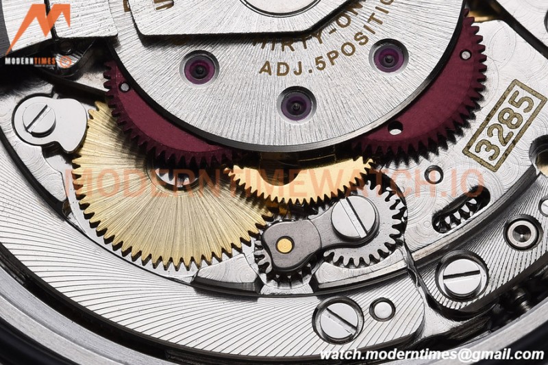 Rolex - GMT Master II 126720 40mm Jubilee SS/SS Meteorite Dial OWF VR3285
