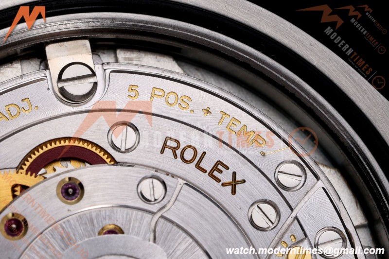 Rolex - Oyster Pert 41mm 124300 904L SS/SS Turquoise Celebration Dial VF DD3230