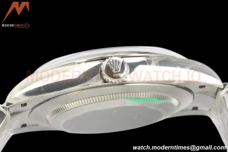 Rolex - Oyster Pert. 41mm 124300 SS/SS Silver EWF A3230