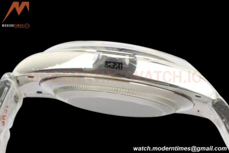Rolex - Oyster Pert. 41mm 124300 SS/SS Blue EWF A3230