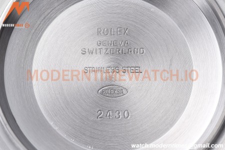 Rolex - Oyster Pert. 39mm 114300 904L SS/SS Blue EWF A3132