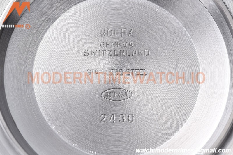 Rolex - Oyster Pert. 39mm 114300 904L SS/SS Blue EWF A3132