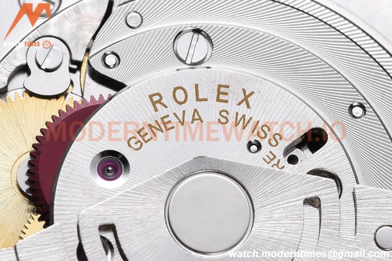 Rolex - Oyster Pert. 39mm 114300 904L SS/SS White EWF A3132