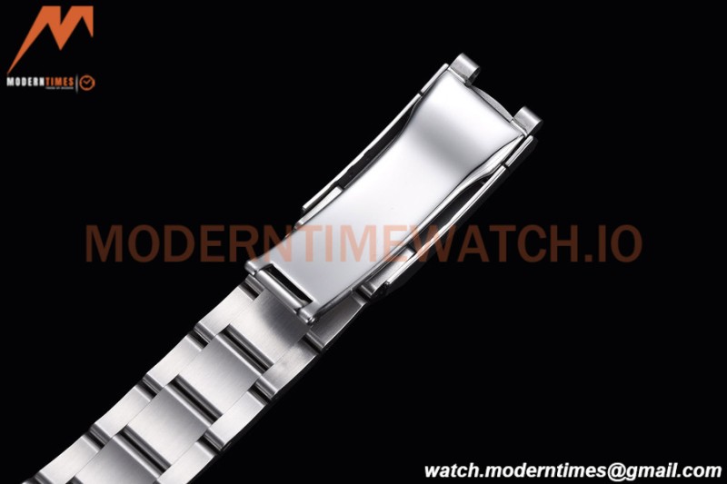 Rolex - Oyster Pert. 39mm 114300 904L SS/SS White EWF A3132