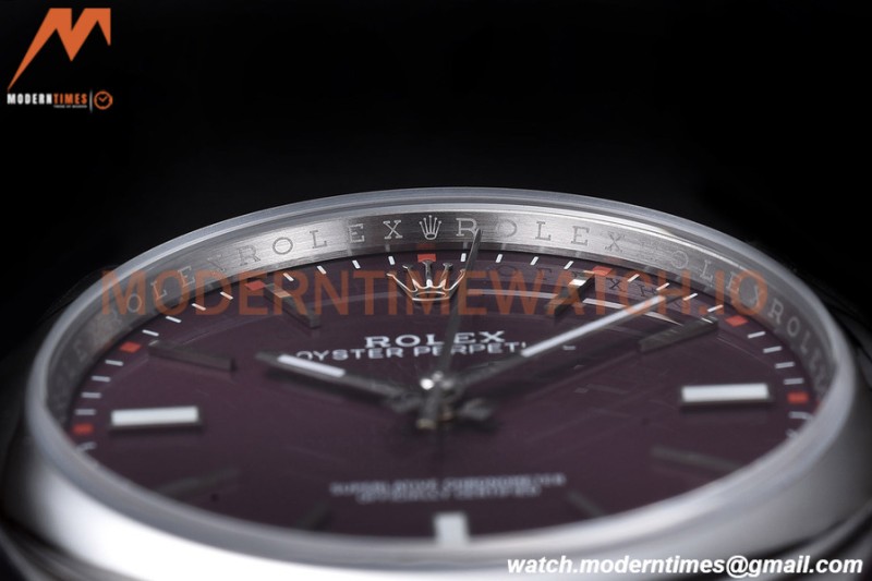 Rolex - Oyster Pert. 39mm 114300 904L SS/SS Red Grape EWF A3132