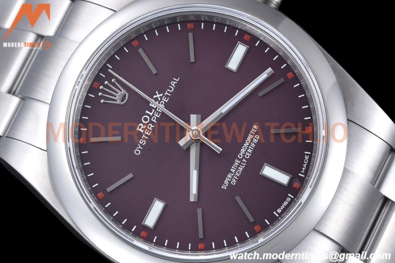 Rolex - Oyster Pert. 39mm 114300 904L SS/SS Red Grape EWF A3132