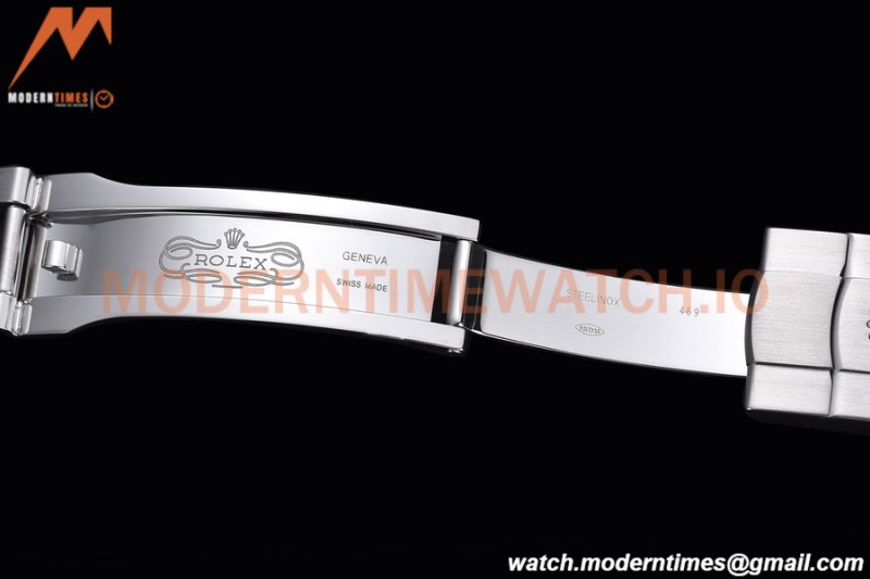 Rolex - Oyster Pert. 39mm 114300 904L SS/SS Black EWF A3132