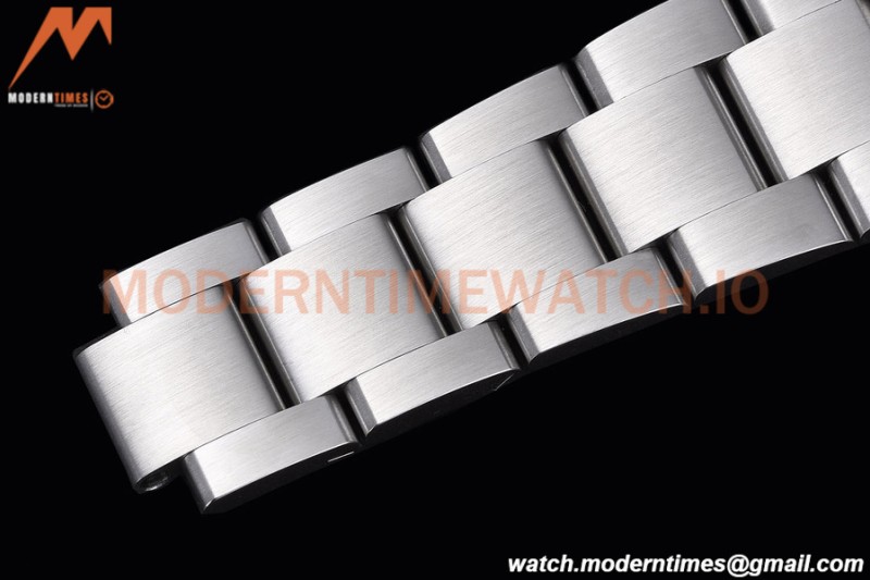 Rolex - Oyster Pert. 39mm 114300 904L SS/SS Black EWF A3132