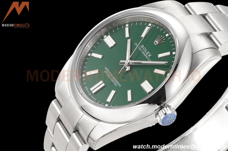 Rolex - Oyster Pert. 41mm 124300 SS/SS Green OWF VR3230