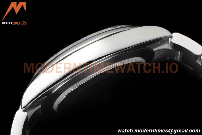 Rolex - Oyster Pert 126000 36mm Oys Smt 904L SS/SS Red/Stk VSF VS3230