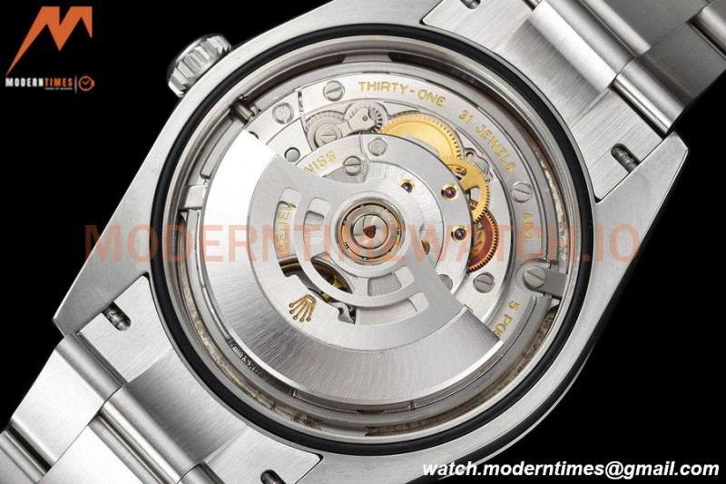Rolex - Oyster Pert 124300 41mm Oys Smt 904L SS/SS Red/Stk VSF VS3230