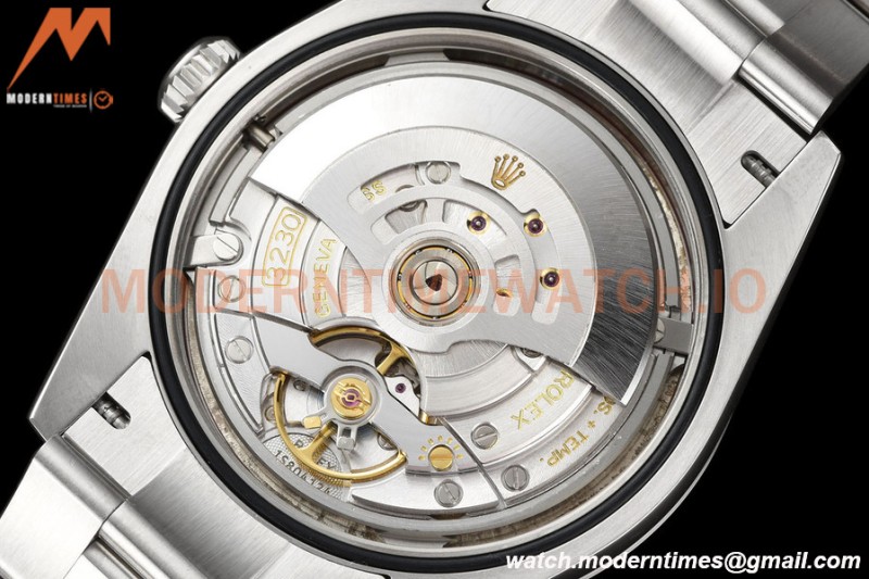 Rolex - Oyster Pert 124300 41mm Oys Smt 904L SS/SS Red/Stk VSF VS3230