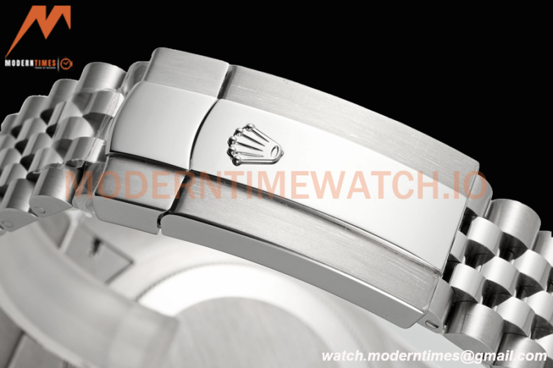 Rolex - Skydweller 42mm 326934 Jubilee SS/SS Blue ZF A2824
