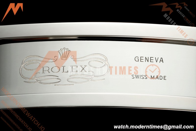 Rolex - Submariner 40mm 116613LN Gain Weight 904L YG/SS Black RCF DD3135