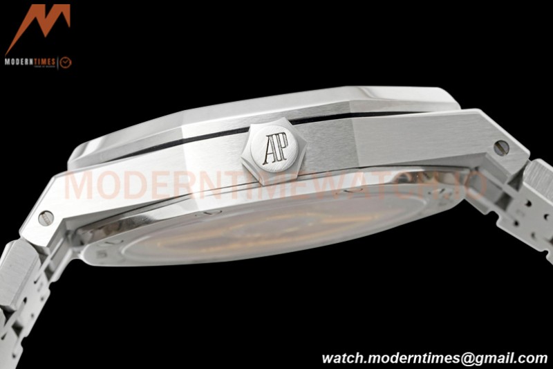 Audemars Piguet - Royal Oak 41mm 15500 SS/SS Wht/Stk APSF A4302 Mod