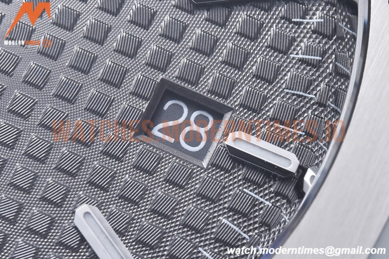 Audemars Piguet - Royal Oak 15400 SS/RU Grey APSF V3 A3120
