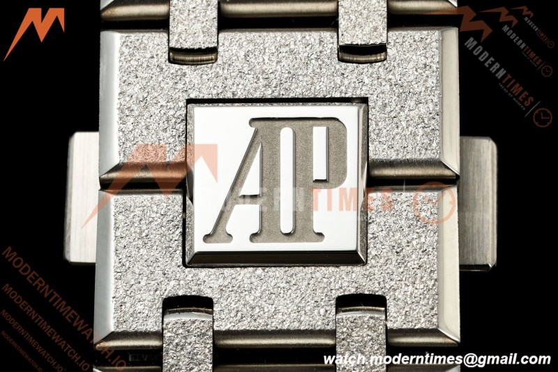 Audemars Piguet - Royal Oak Chrono 26331BC 41mm Frosted SS/SS Blue APSF A2385