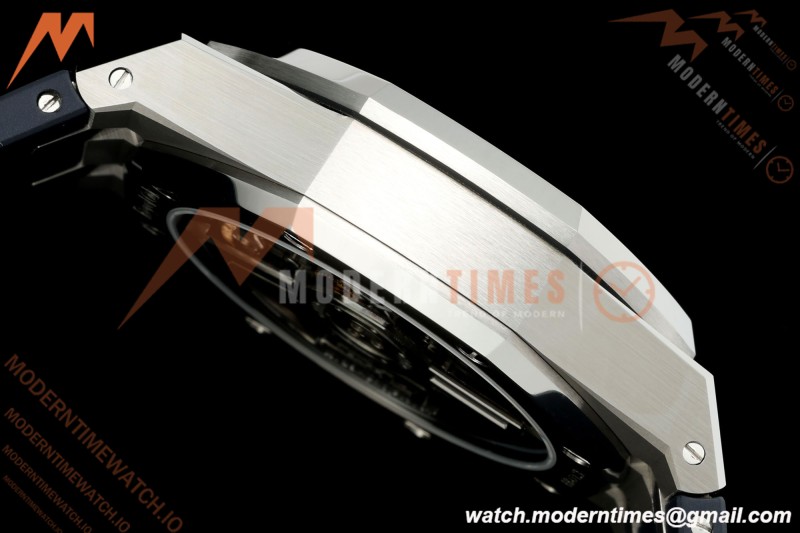 Audemars Piguet - Royal Oak 26240ST 50th Anniversary 41mm SS/RU Blue SWF Dial DDF DD4401
